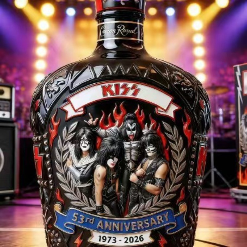Vintage Collectible Liquor Bottles - Коллекционный графин для виски в стиле