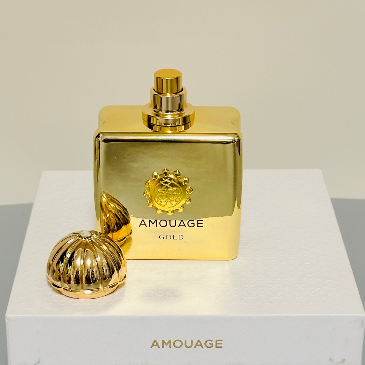 Vintage Collectible Perfume Bottles - Amouage Gold Woman EDP 100 мл