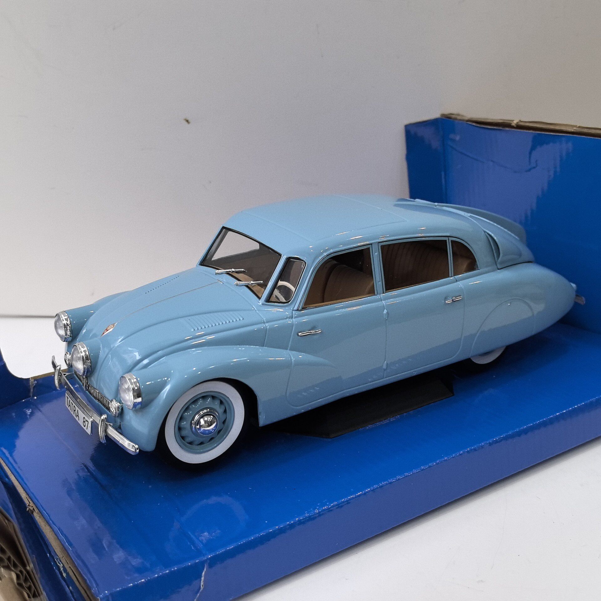 Модель автомобиля MCG Diecast  – обзор и цена Vintage Collection