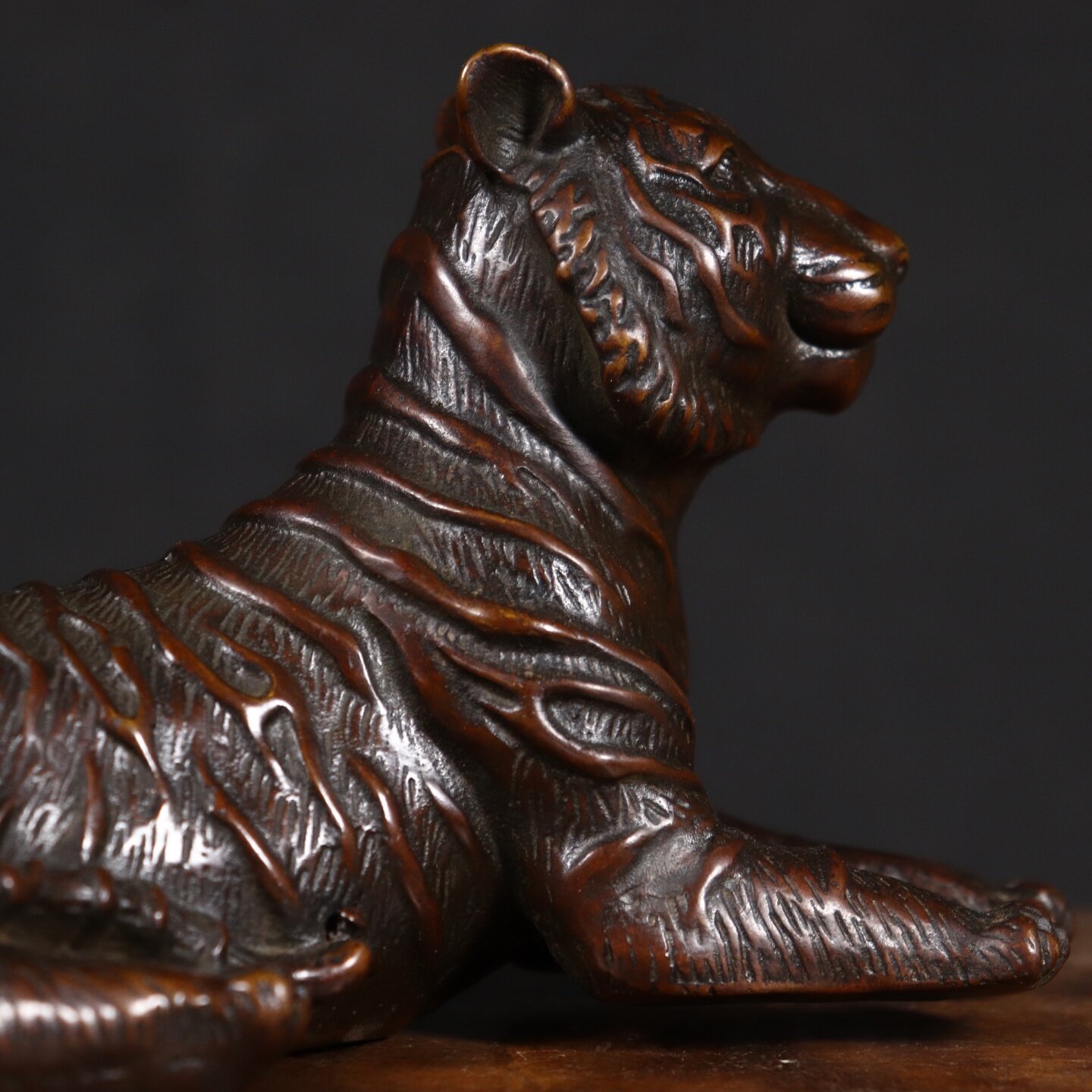Китайская винтажная статуэтка  – обзор и цена Vintage And Collectible Stores